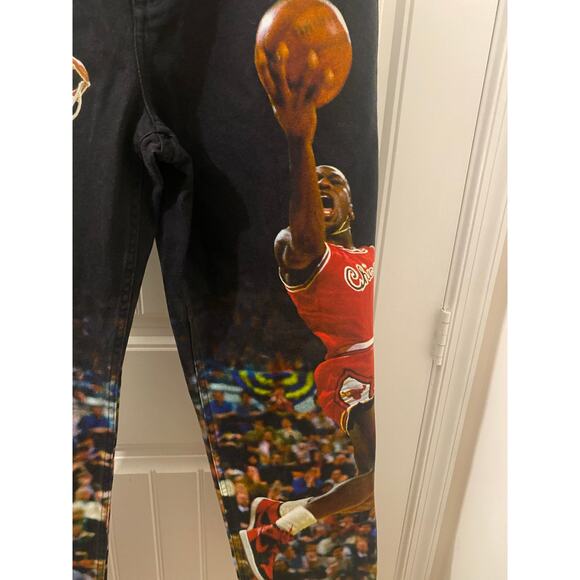 Air Jordan Shot Challenge Print Black Denim Straight Leg Jeans 30x28 - Picture 3 of 11